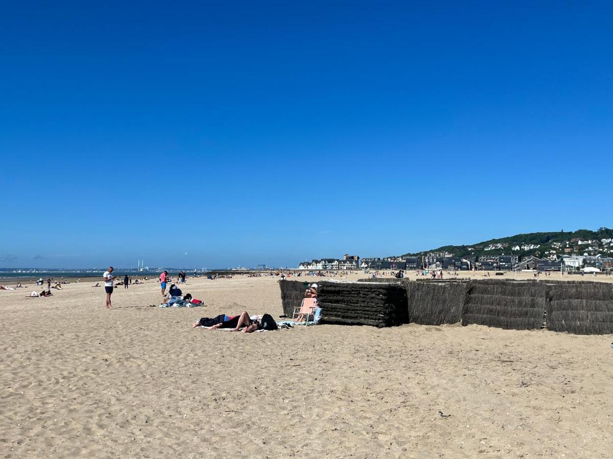 La Vigie Spacieux, Lumineux, Piscine Deauville Eksteriør billede